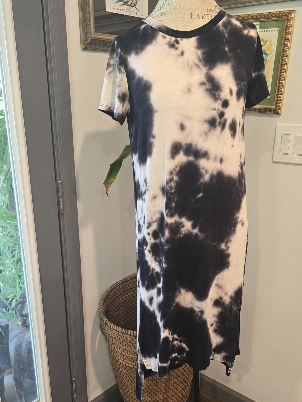Caution To The Wind Black and White Tie-Dye Short Sleeve Dress